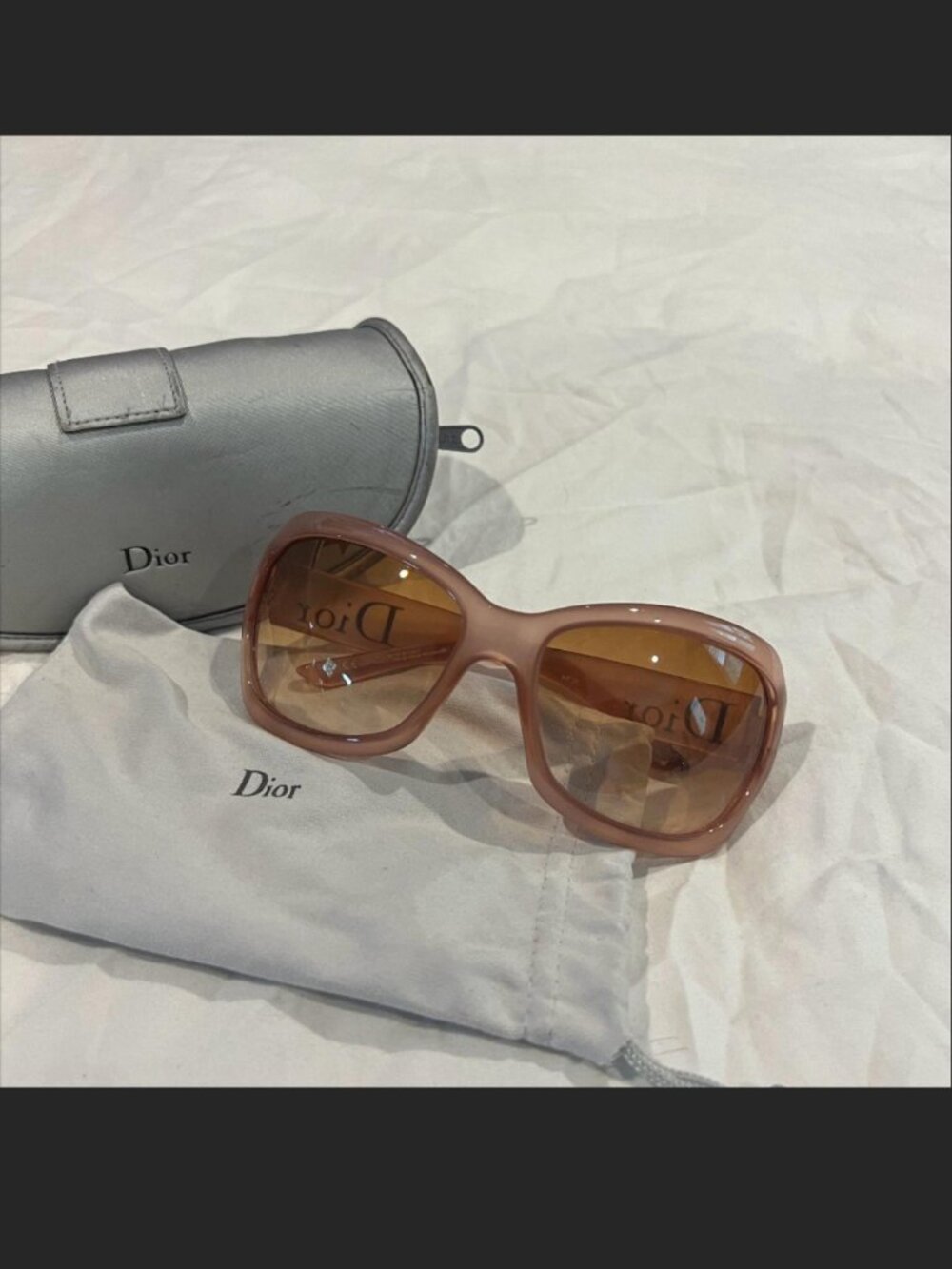 Dior pale pink sunglasses - Picture 3 of 3